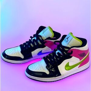 Nike Air Jordan Mid SE Cyber Active Fuchsia 2020